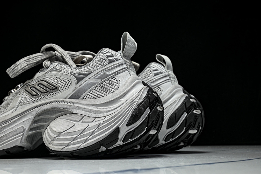 Ba1en*iaga 6XL Sneaker