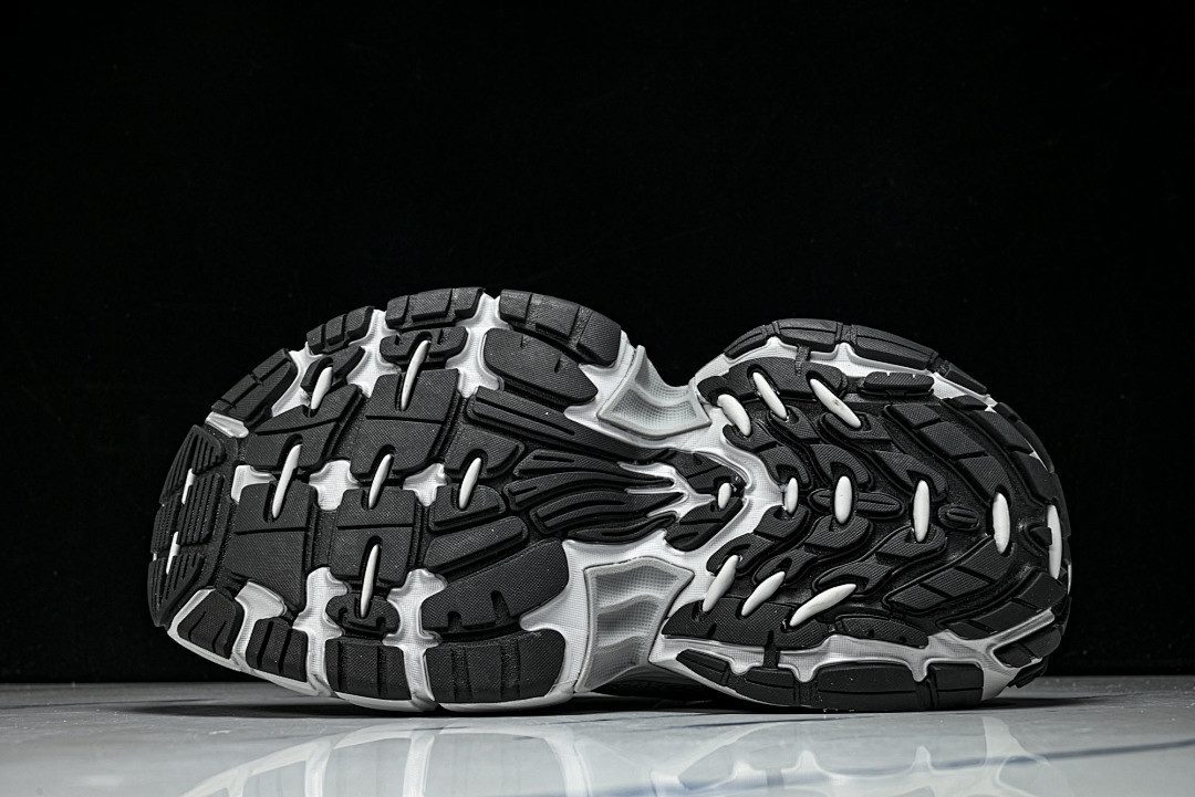 Ba1en*iaga 6XL Sneaker