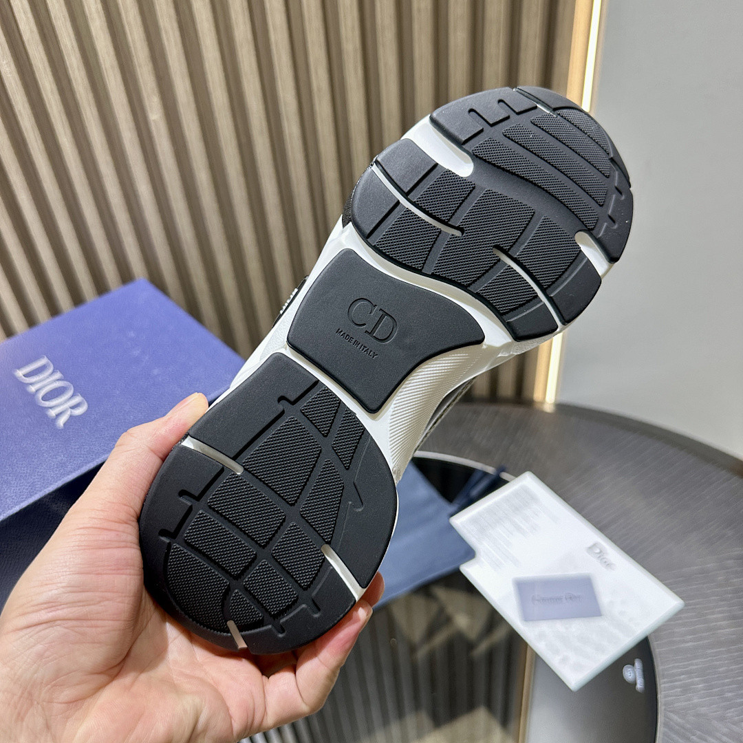 DR B22 Sneaker