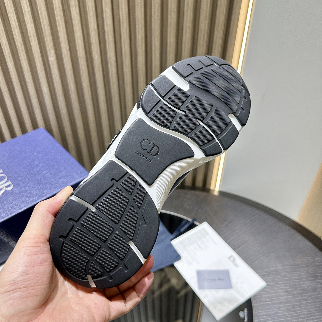 DR B22 Sneaker