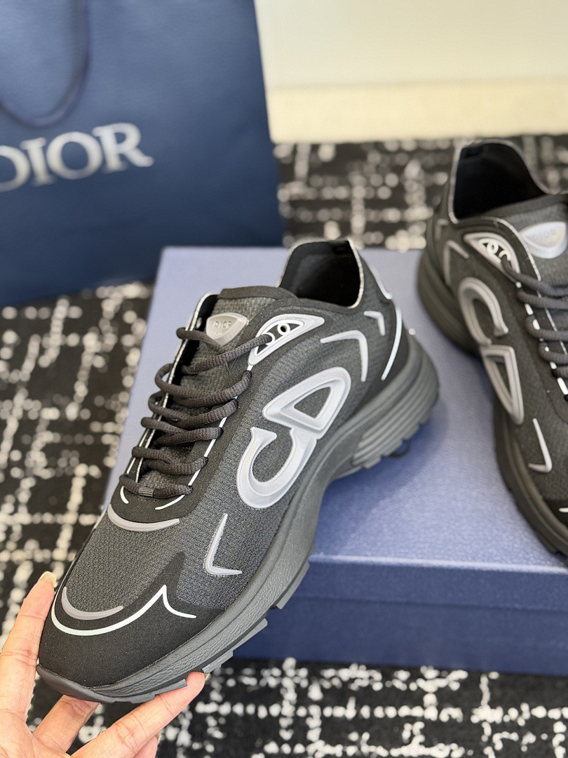 DR B30 Sneaker