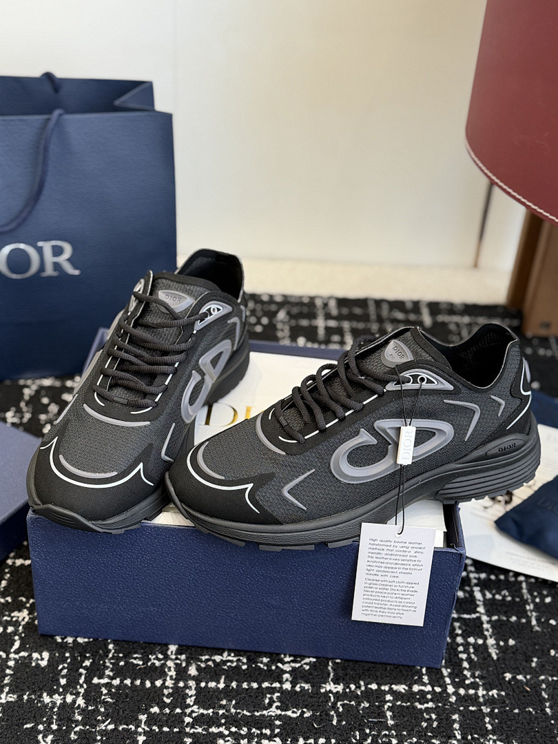 DR B30 Sneaker
