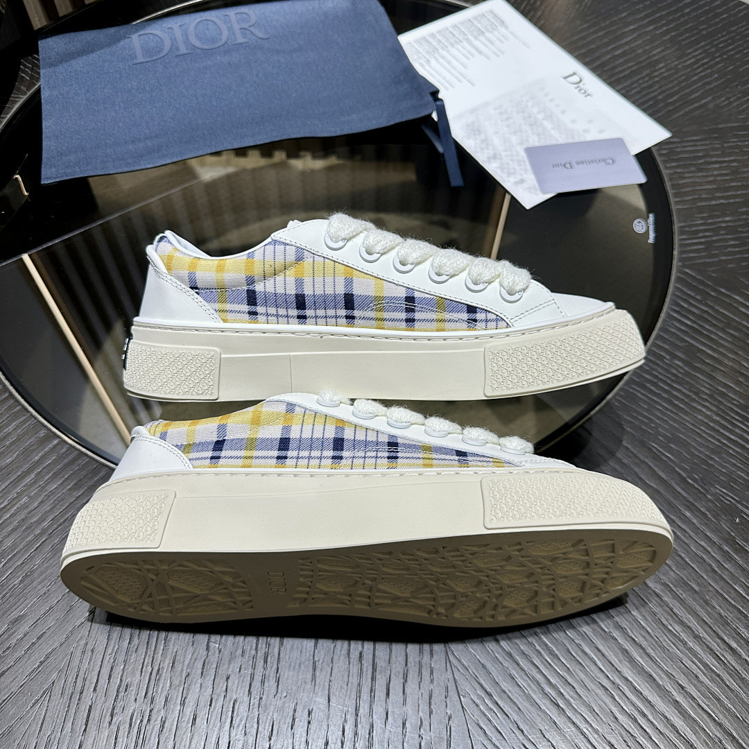 DR B33 Sneaker