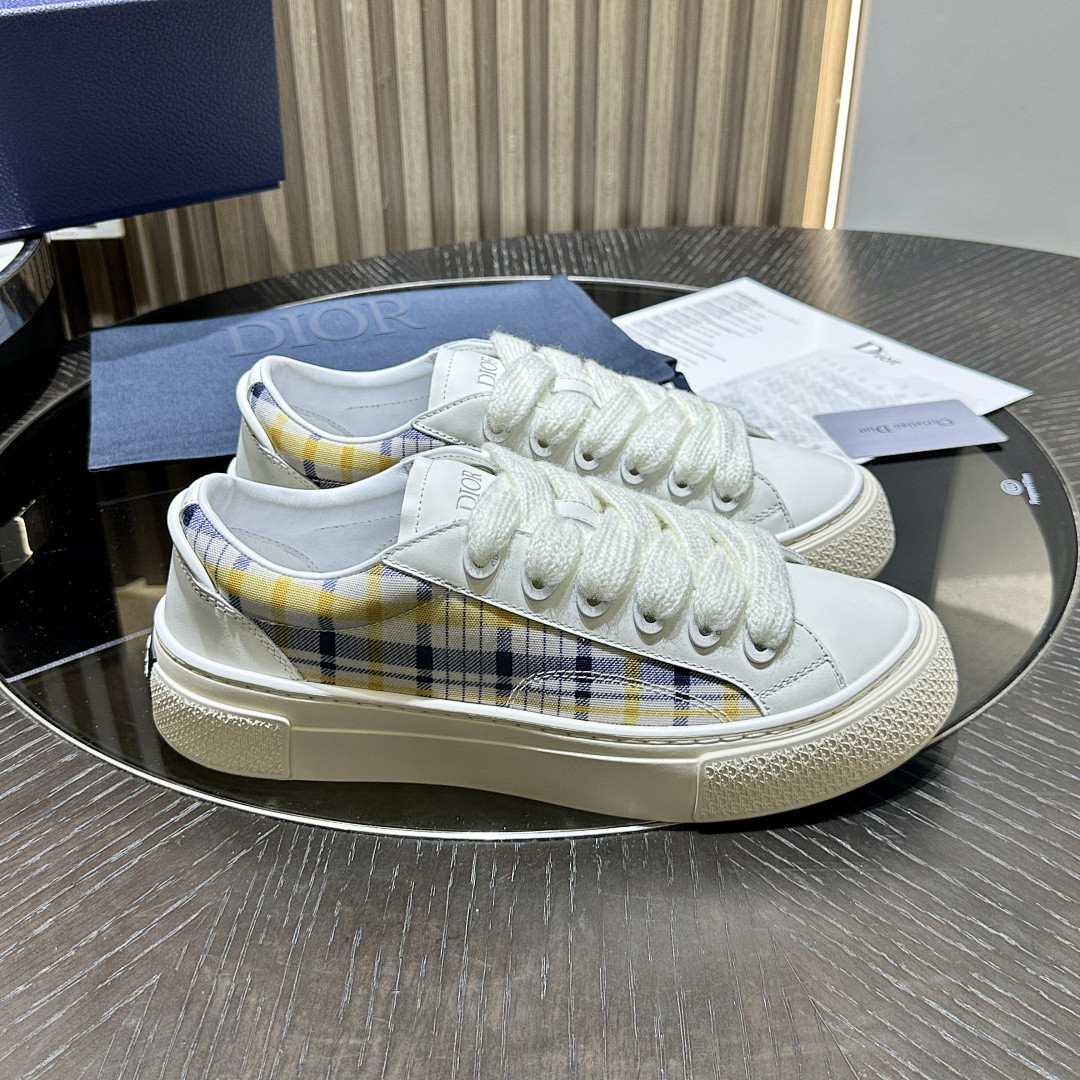DR B33 Sneaker