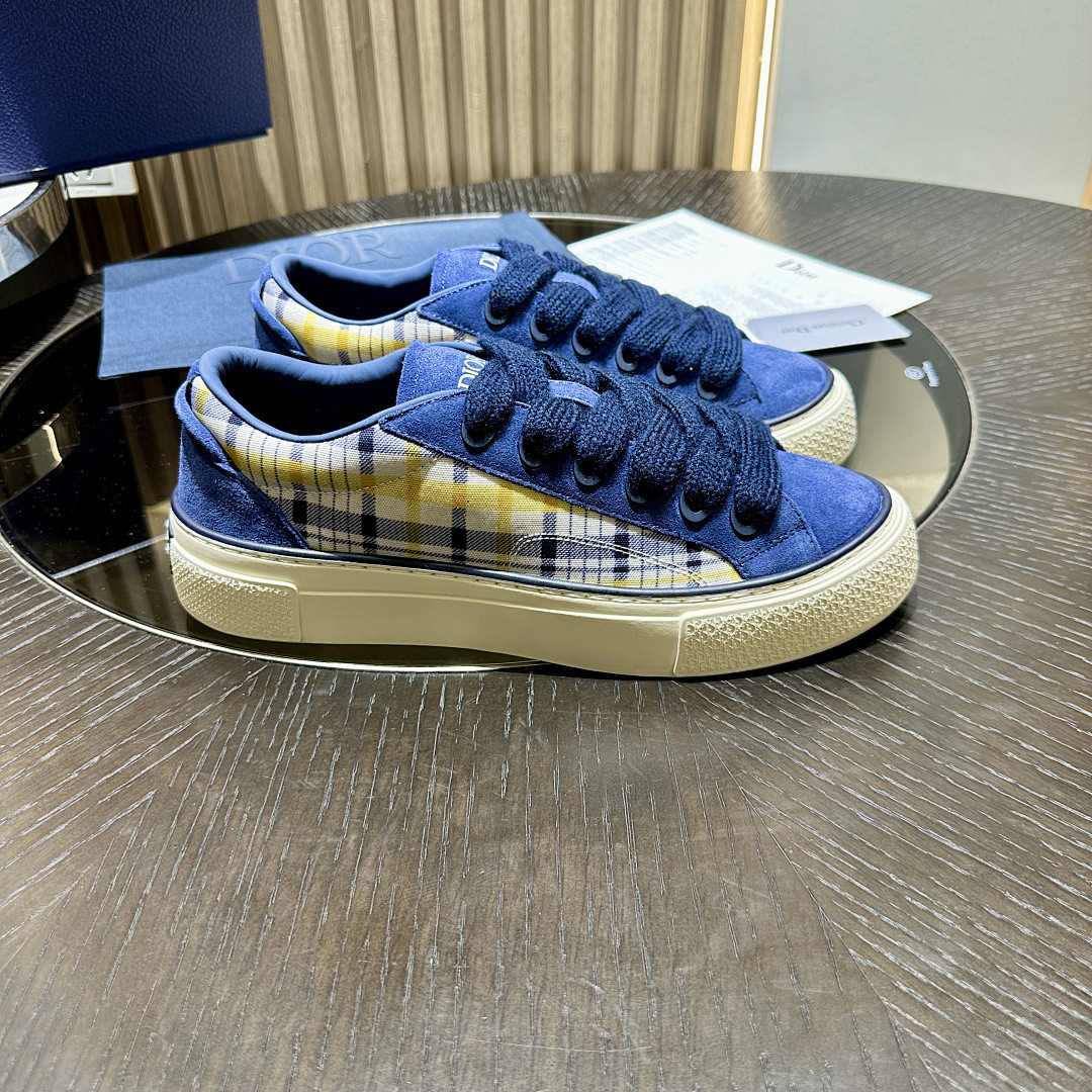 DR B33 Sneaker
