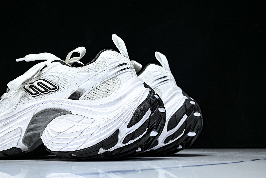 Ba1en*iaga 6XL Sneaker