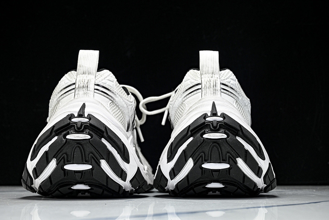 Ba1en*iaga 6XL Sneaker