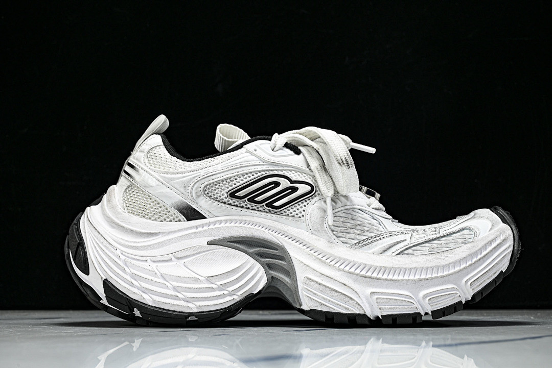 Ba1en*iaga 6XL Sneaker