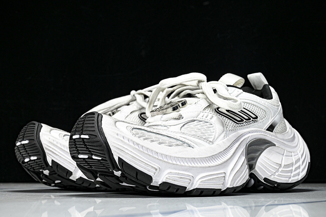 Ba1en*iaga 6XL Sneaker