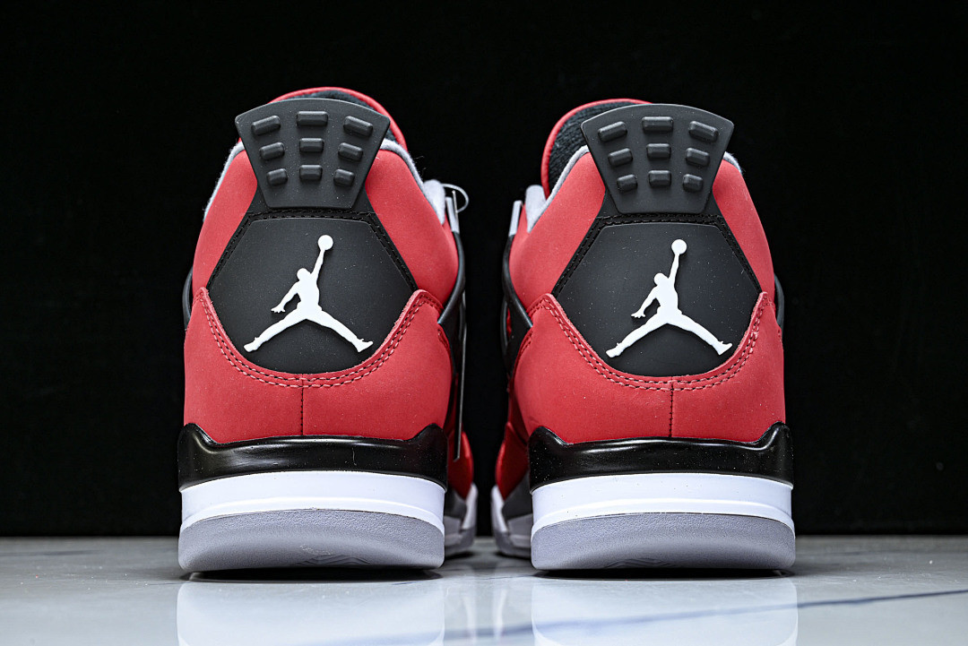 Air Jordan 4“Toro Bravo” FQ8138-600