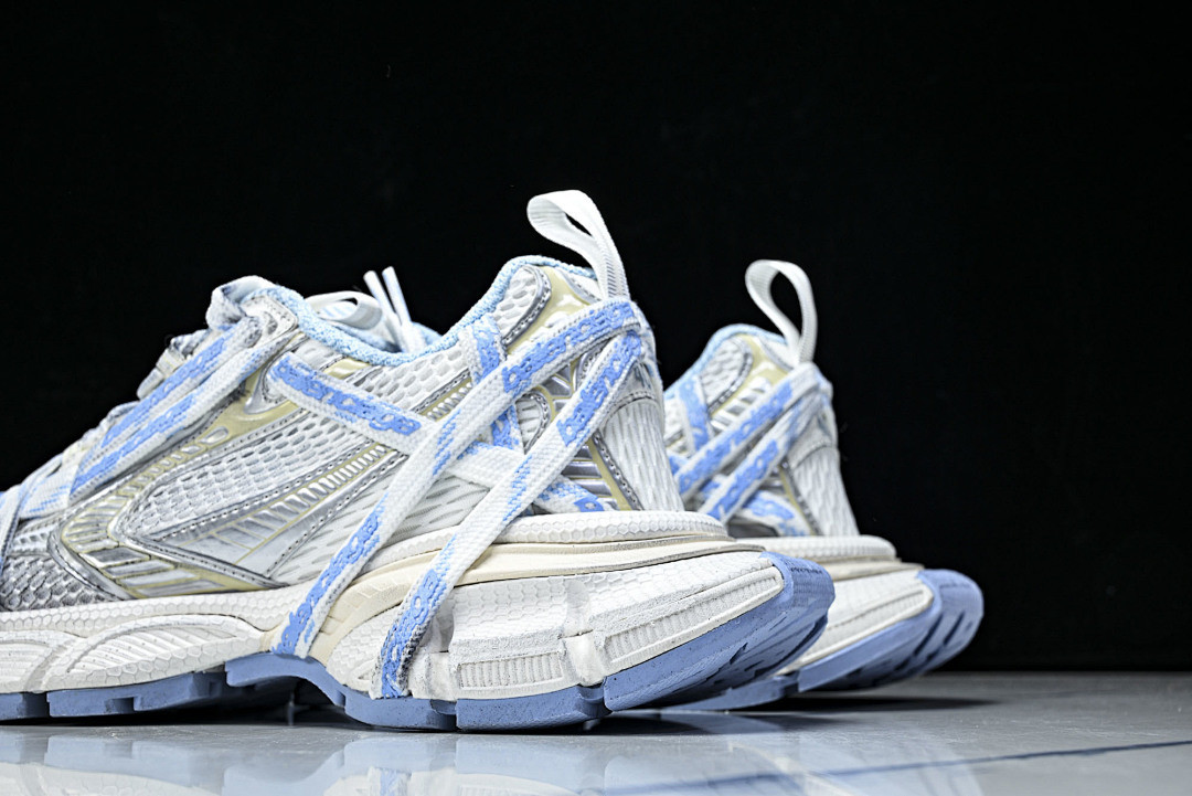 Ba1en*iaga Sneaker 3XL
