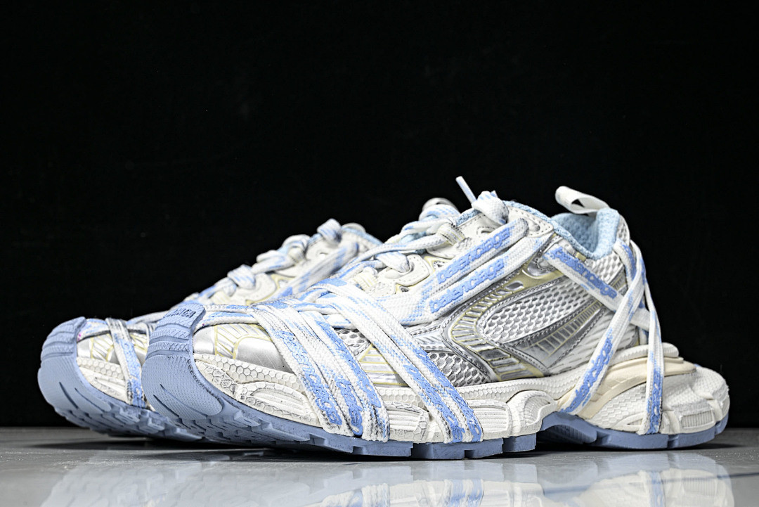 Ba1en*iaga Sneaker 3XL