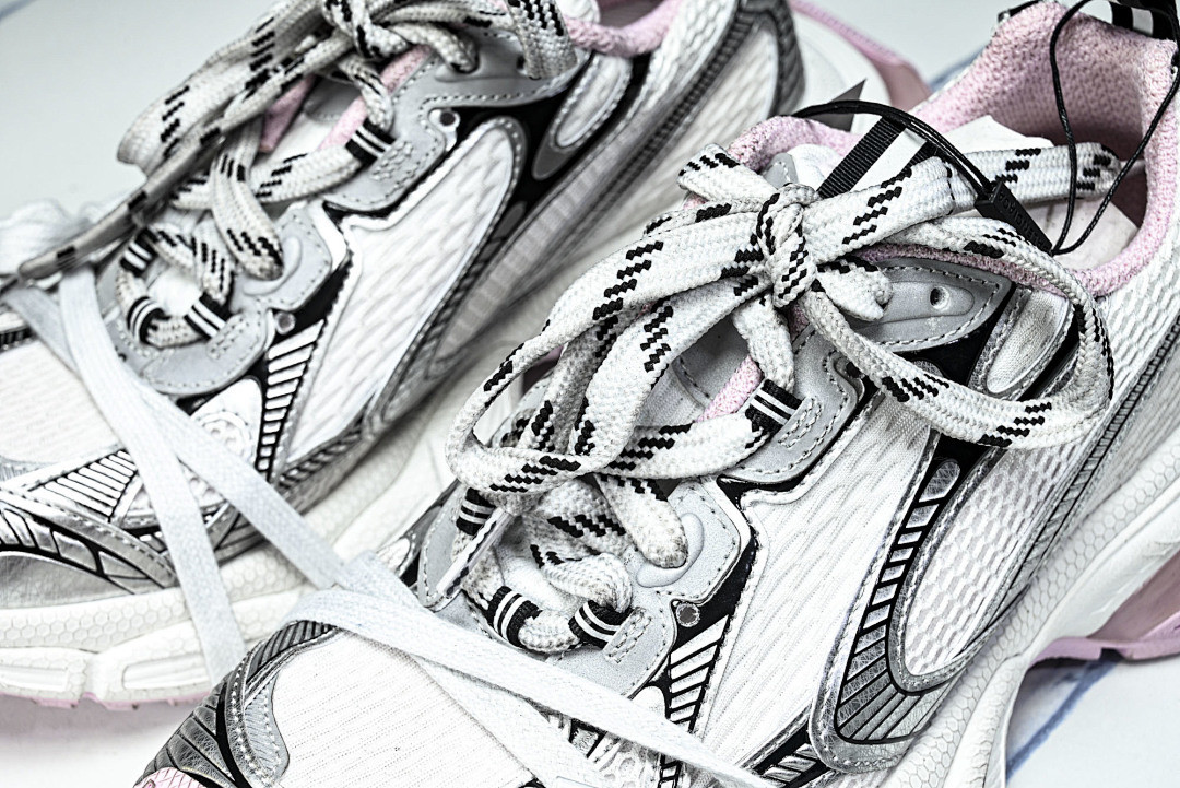 Ba1en*iaga Sneaker 3XL