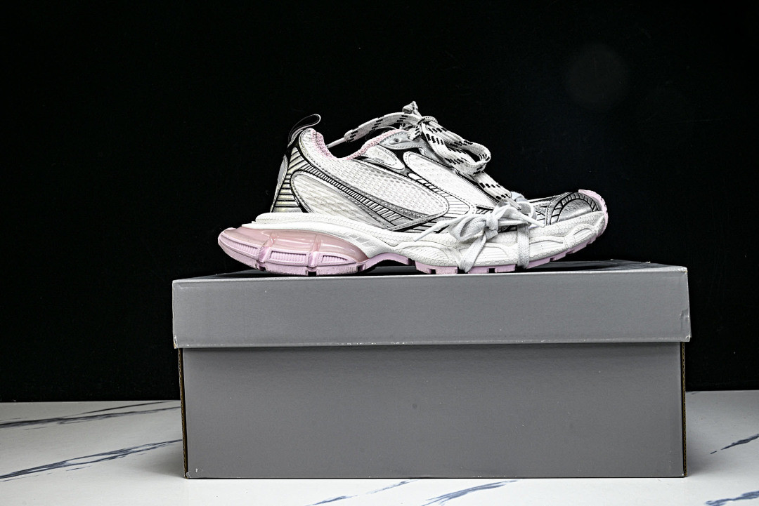 Ba1en*iaga Sneaker 3XL
