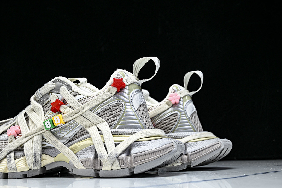Ba1en*iaga Sneaker 3XL