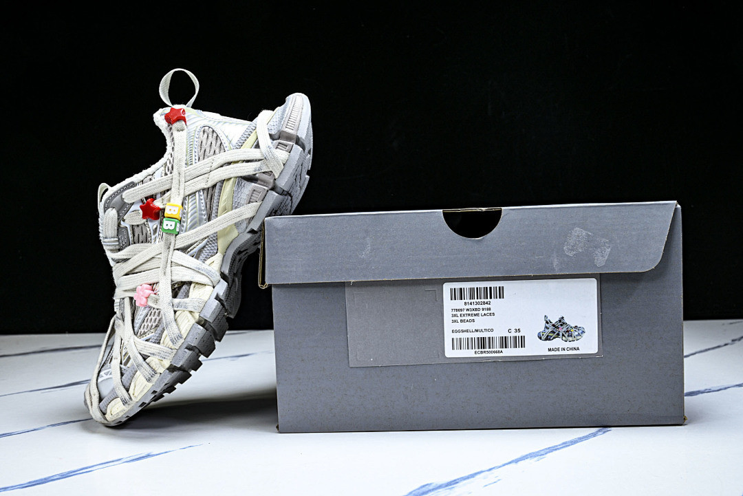 Ba1en*iaga Sneaker 3XL