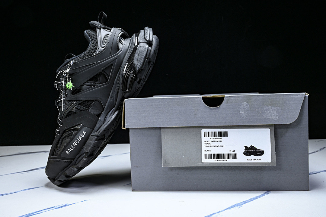 Ba1en*iaga Track WTRHM-1000