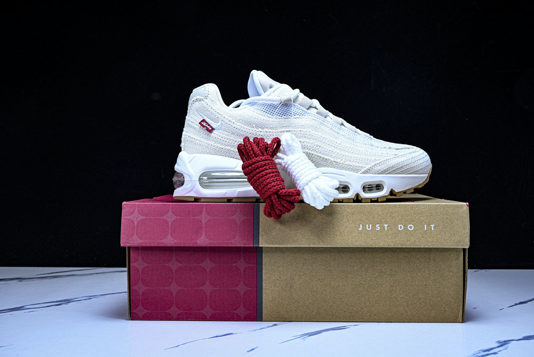 Nike Air Max 95 HM4743-100