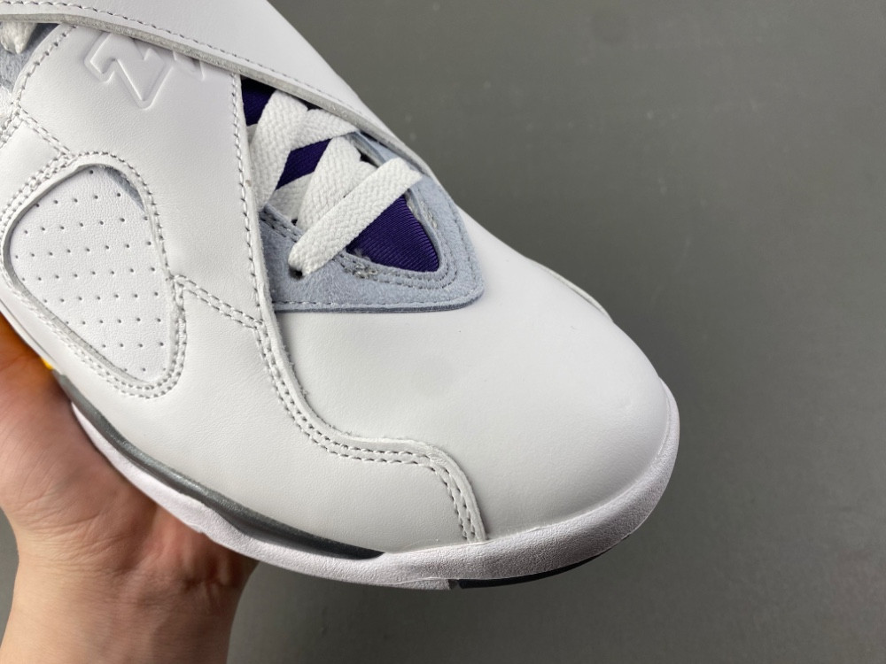Air Jordan 8 Retro