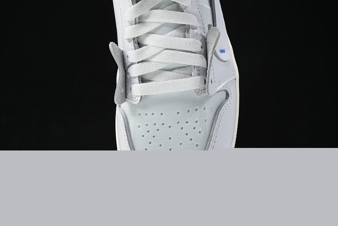 Virgil Abloh Archive x Air Jordan 1 High OG “Alaska” AA3834-100