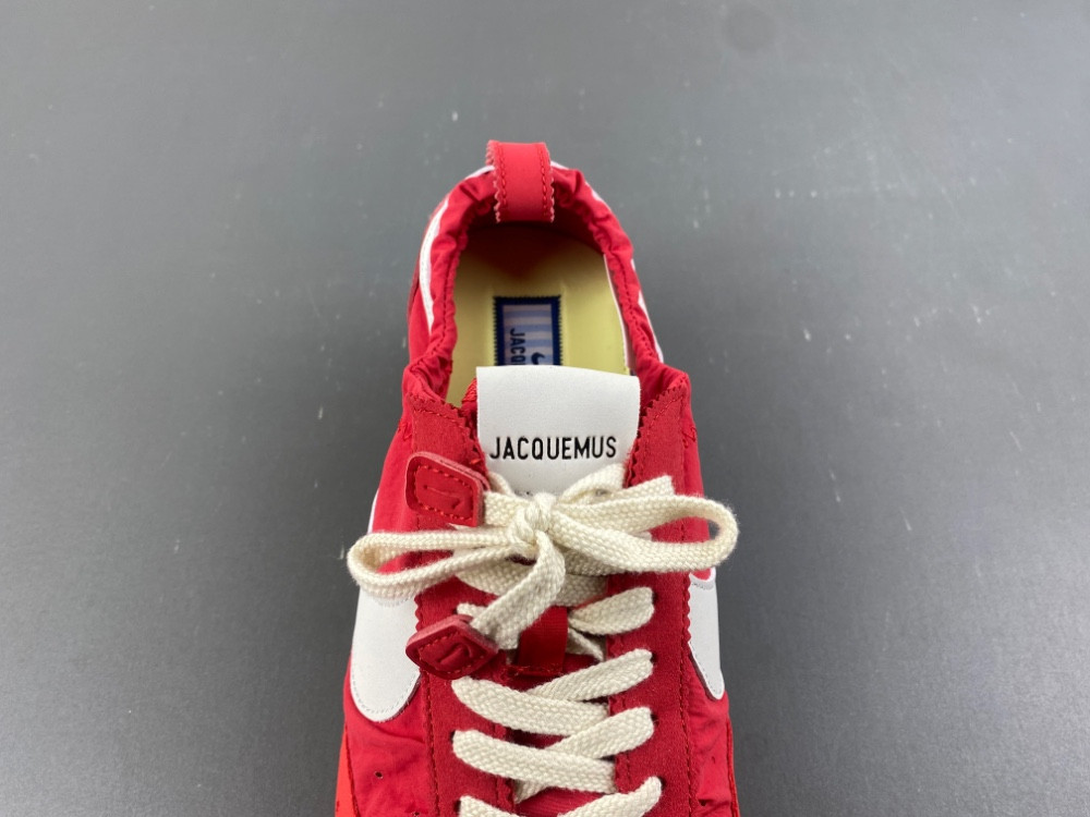 Jacquemus x Nike Moon HV8547-600