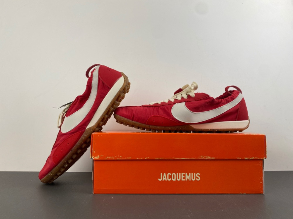 Jacquemus x Nike Moon HV8547-600