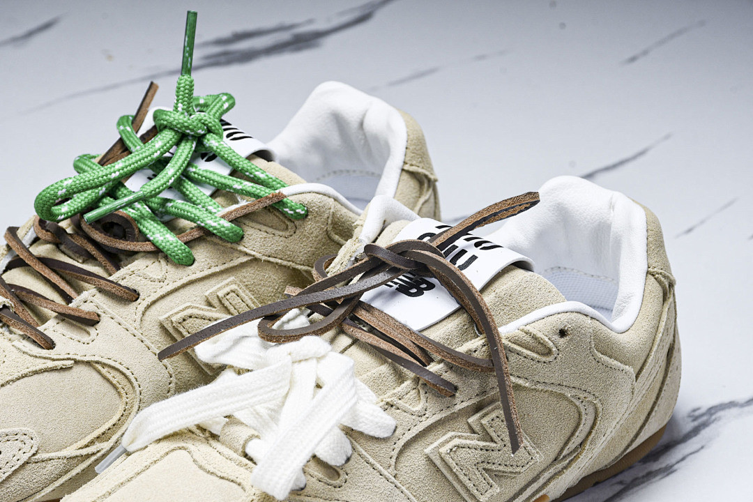 New Balance xMiuMiu NB-001