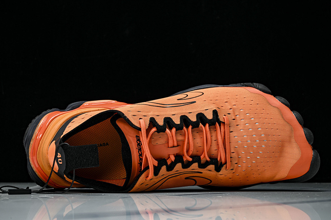 BLCG Anatomic Runner WANRN 7110