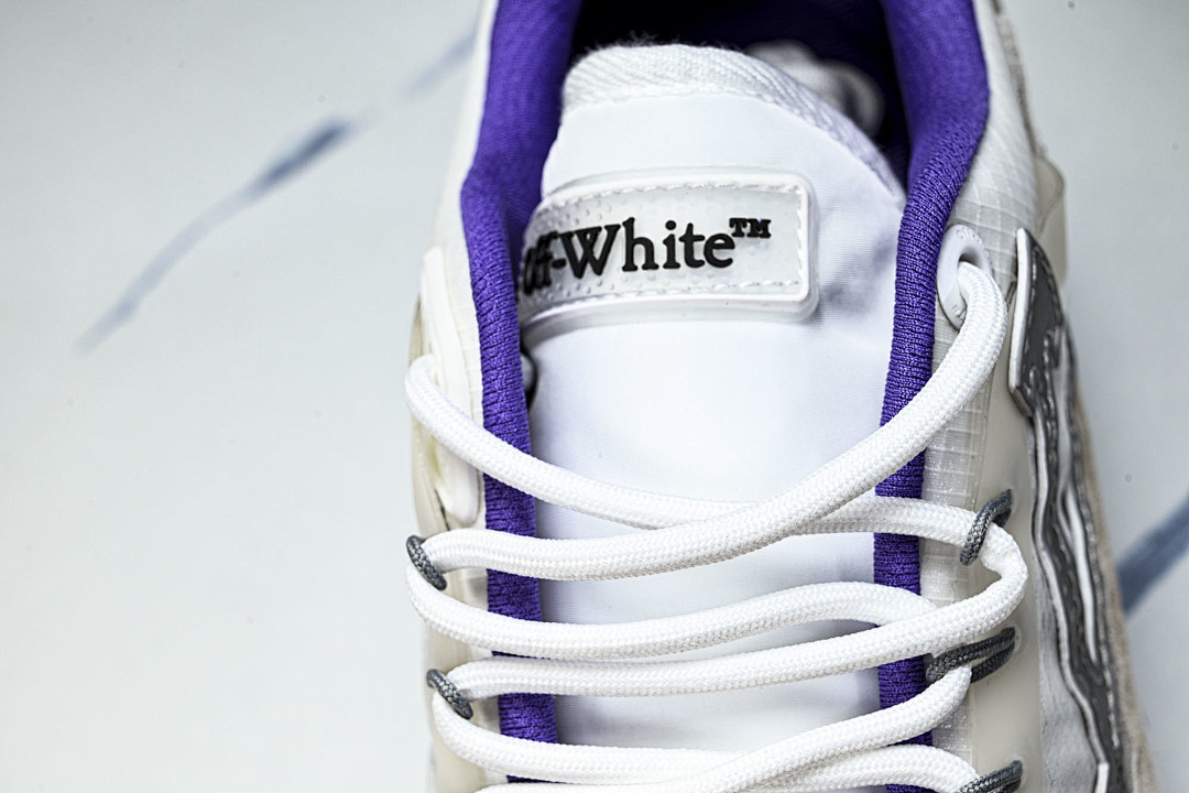 Off White ODSY-2000 Sneaker