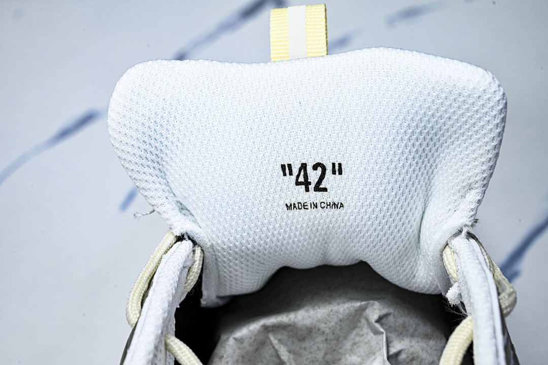 OFF-WHITE BE RIGHT BACK