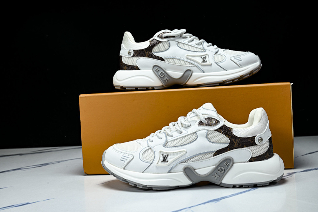 L*V Olympia Sneaker