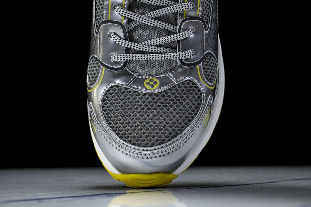 L*V Olympia Sneaker