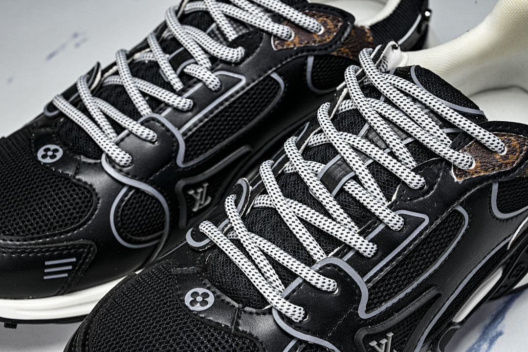 L*V Olympia Sneaker