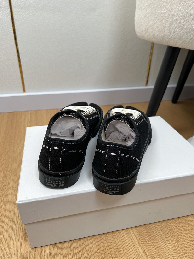 Ma1s0n Marg*e1a Sneakers