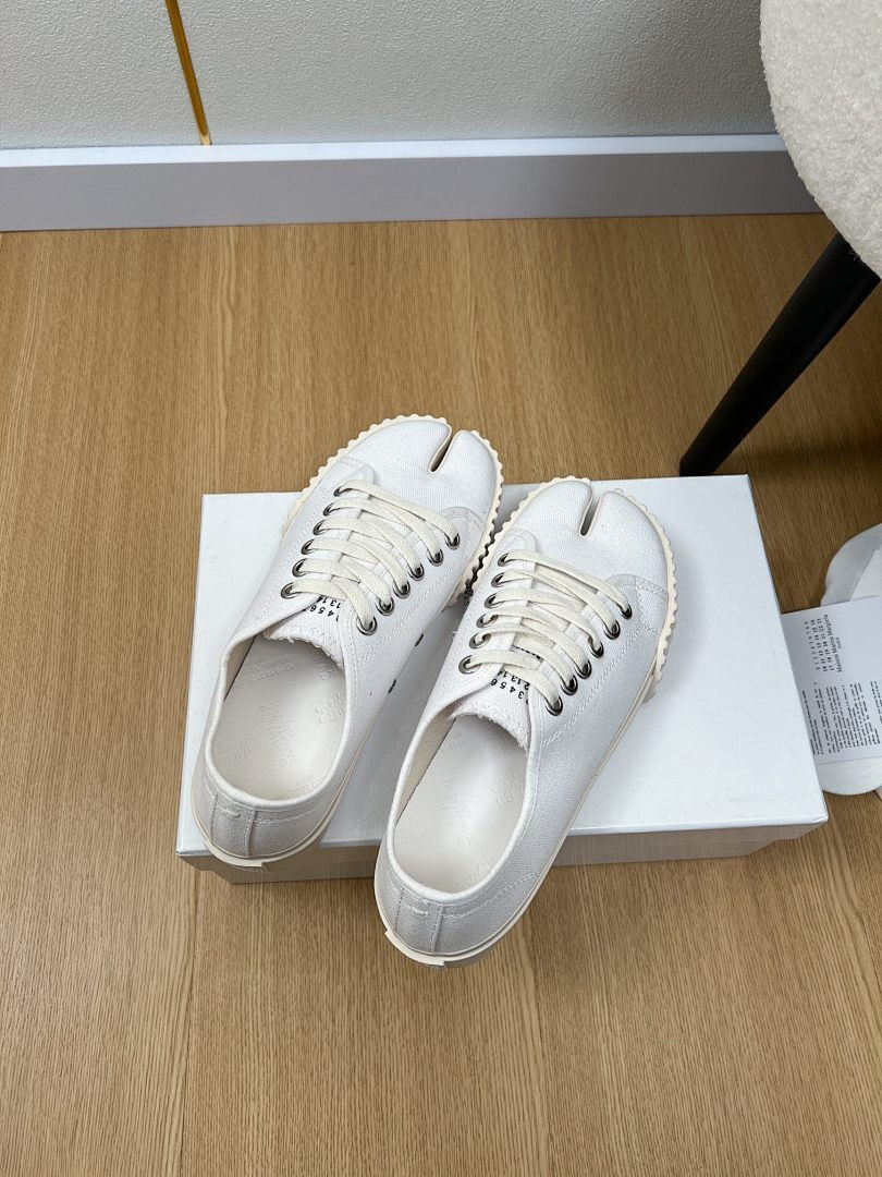 Ma1s0n Marg*e1a Sneakers