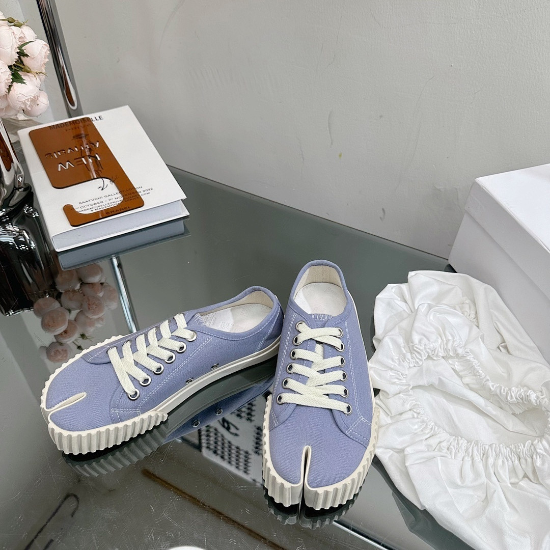 Ma1s0n Marg*e1a Sneakers