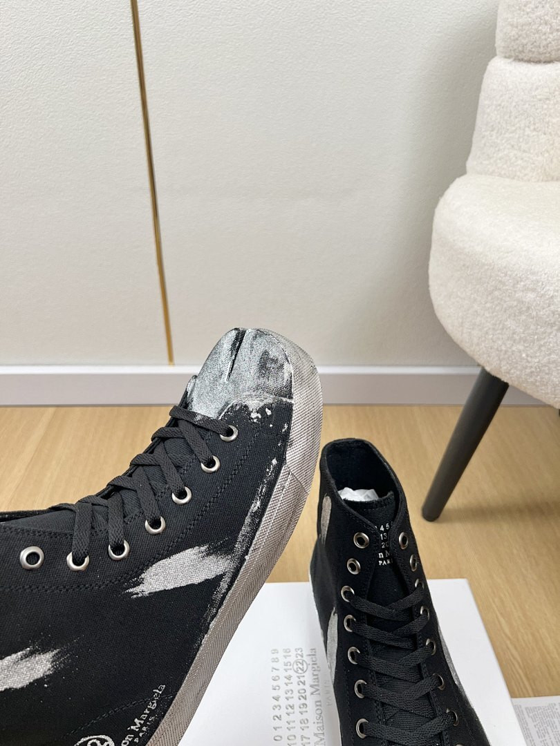 Ma1s0n Marg*e1a Sneakers