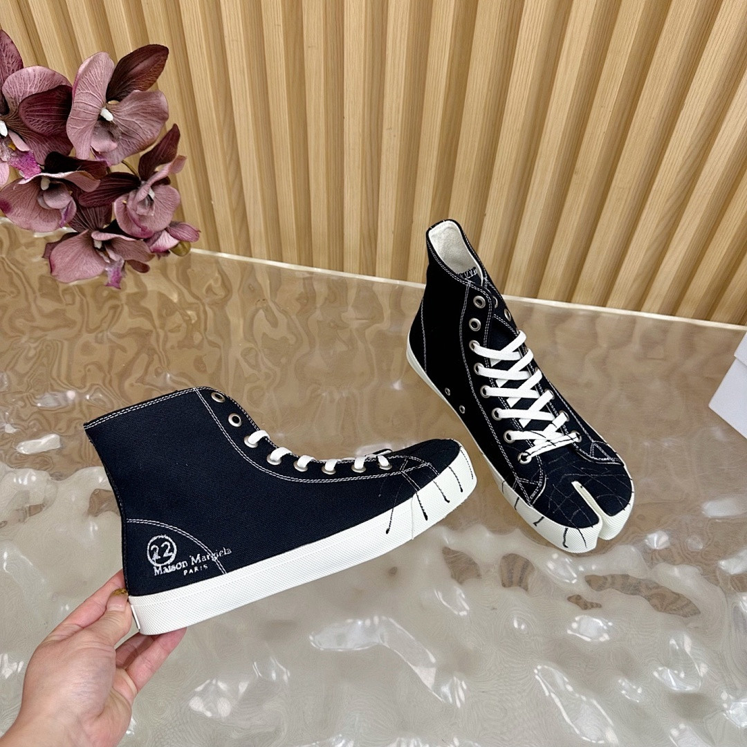 Ma1s0n Marg*e1a Sneakers