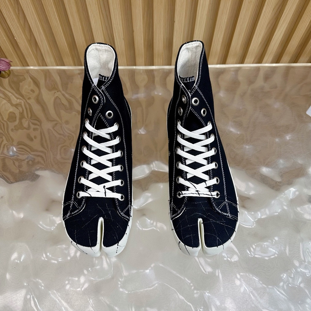 Ma1s0n Marg*e1a Sneakers