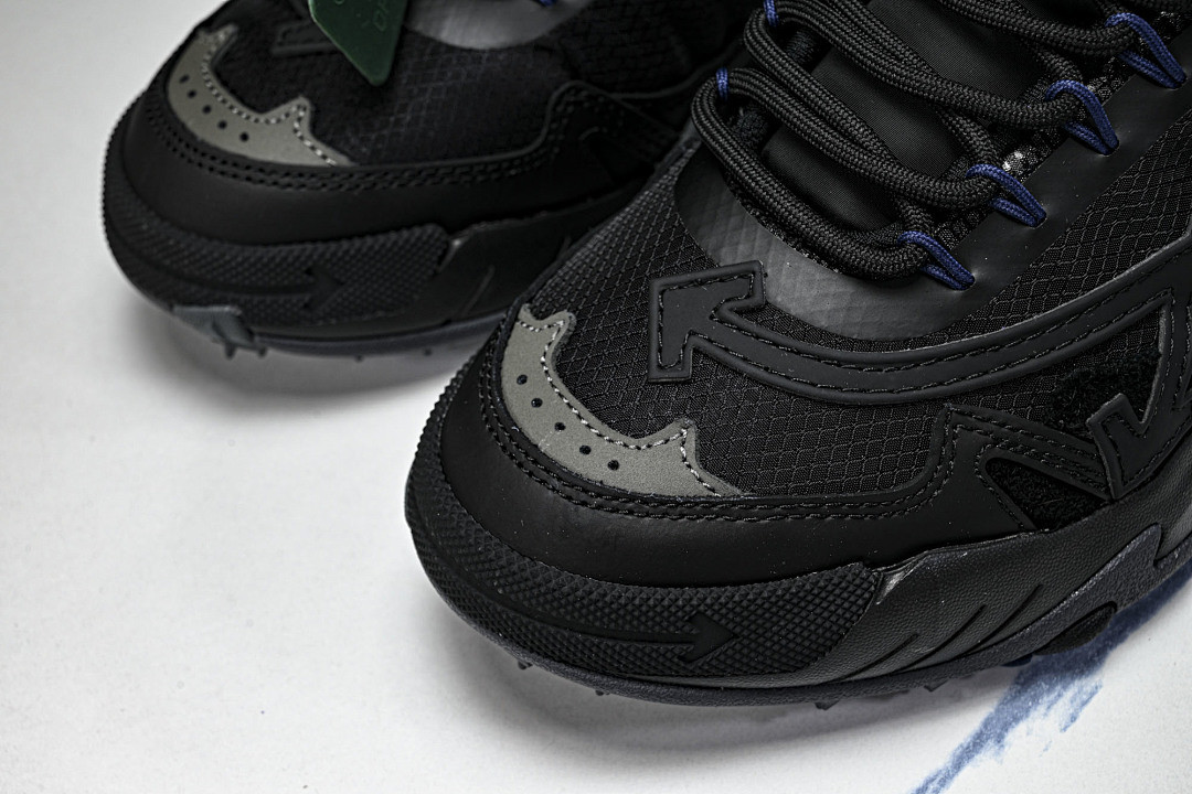 Off White ODSY-2000 Sneaker