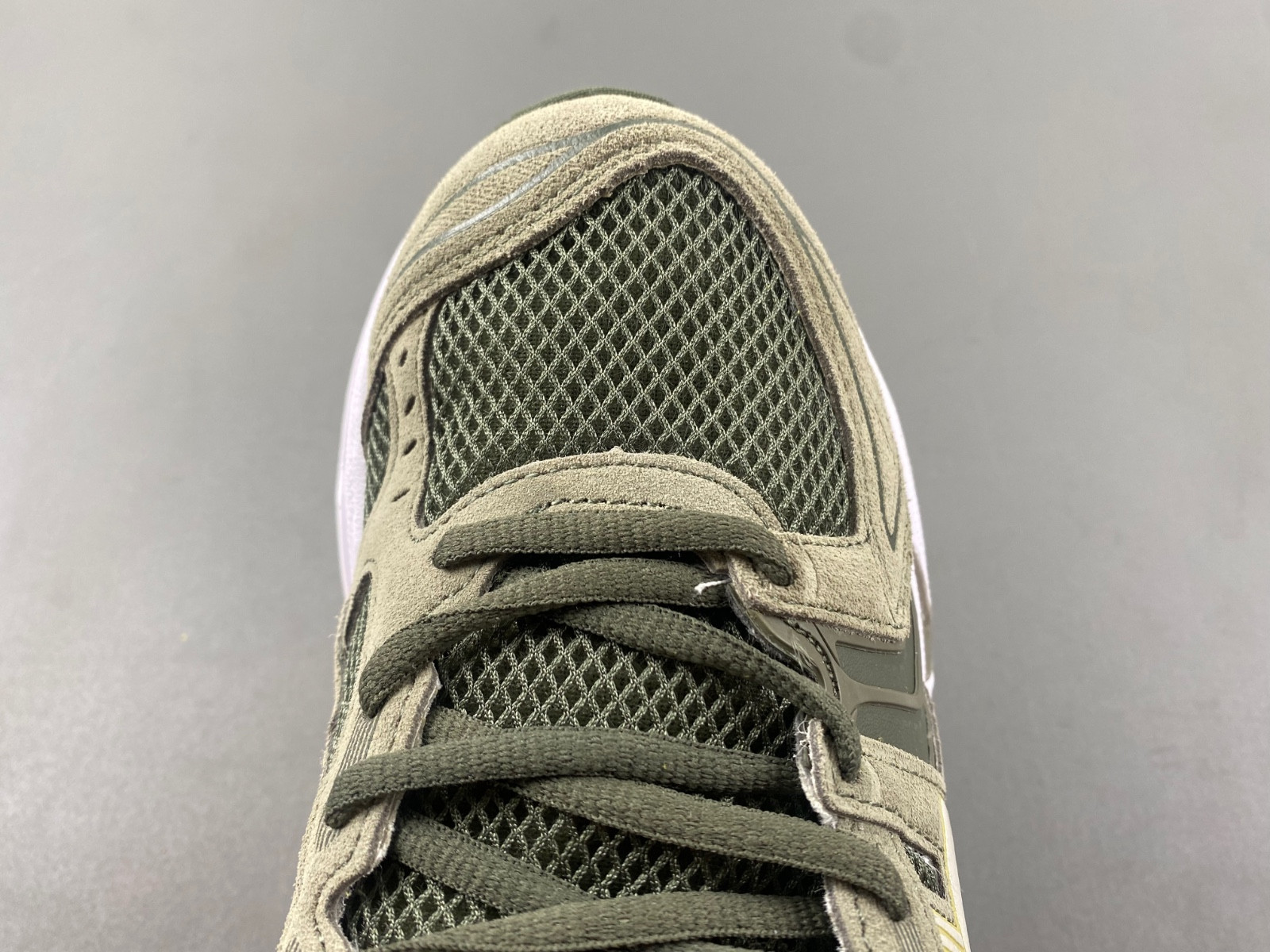 As*ic*s gel-kayano 14 1201a019-025