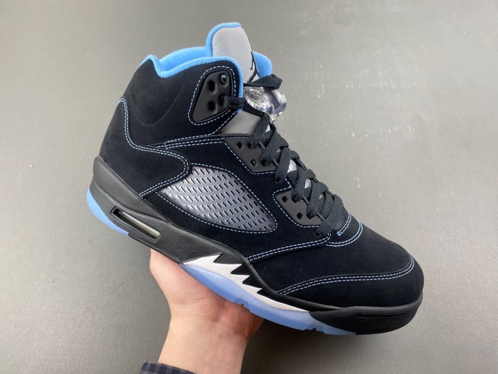 Air Jordan 5 Retro 2026