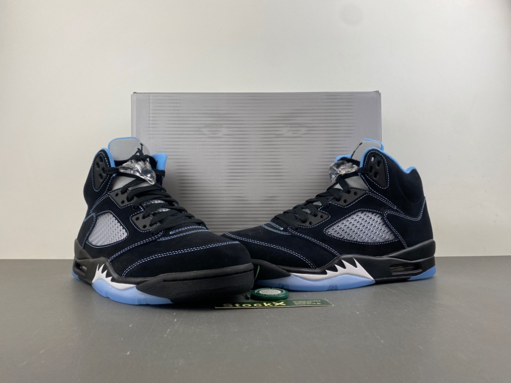Air Jordan 5 Retro 2026