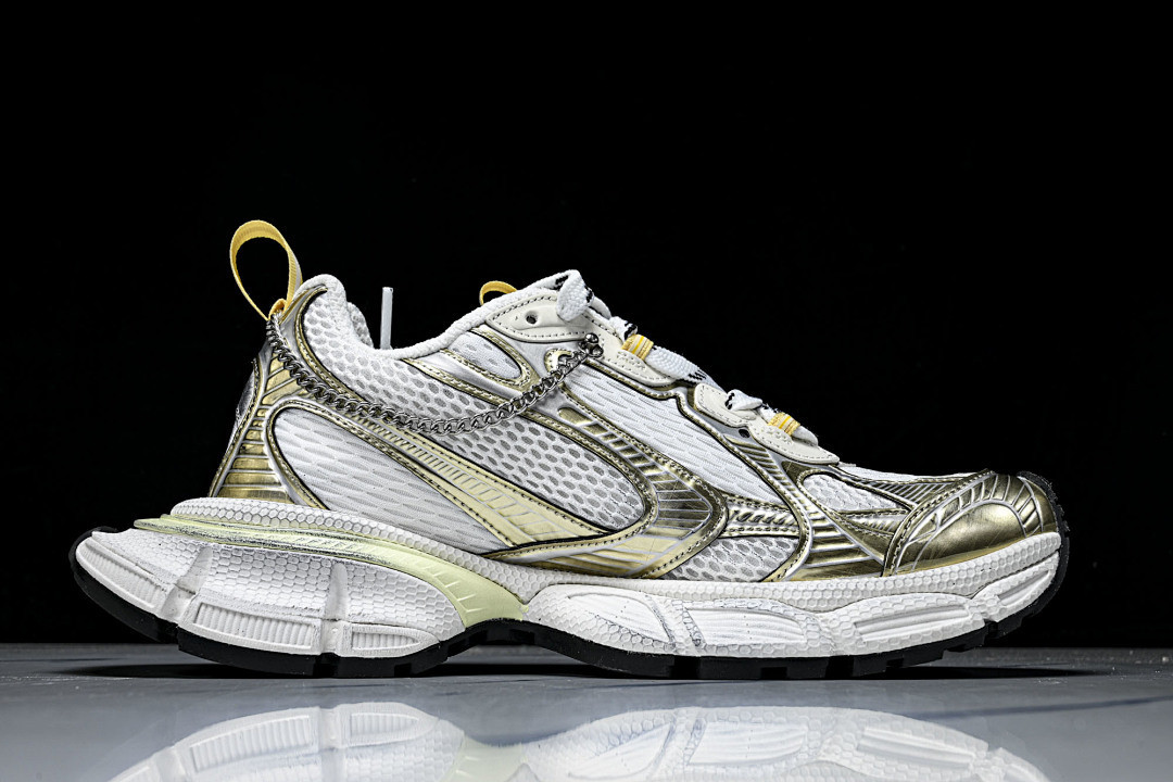 Ba1en*iaga Sneaker 3XL