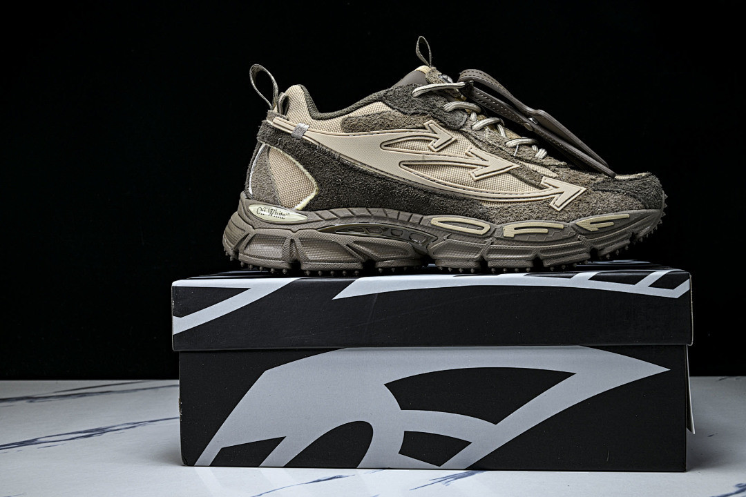 OFF-WHITE BE RIGHT BACK