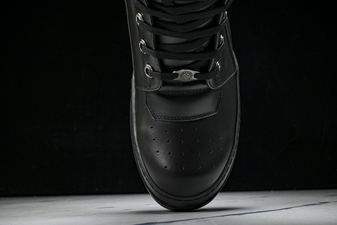 RO Sneakers