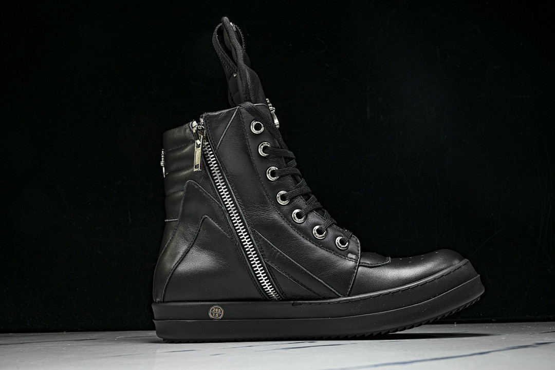 RO Sneakers