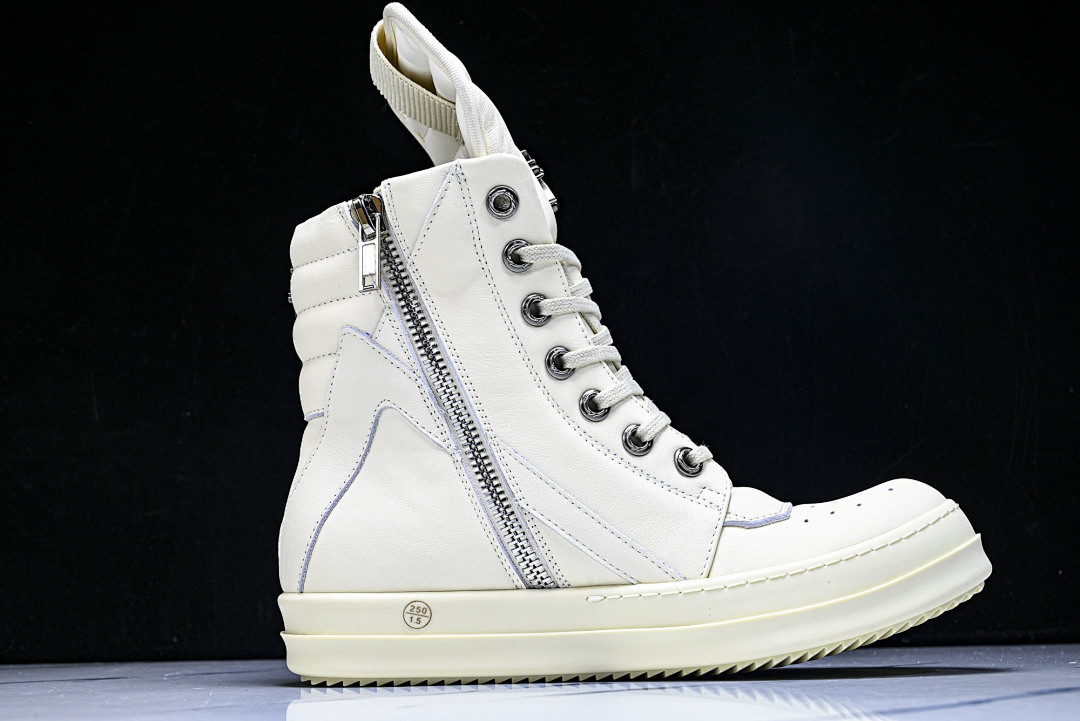 RO Sneakers