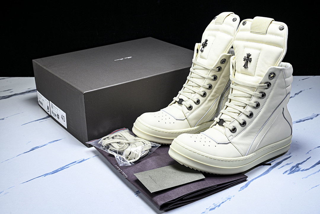 RO Sneakers
