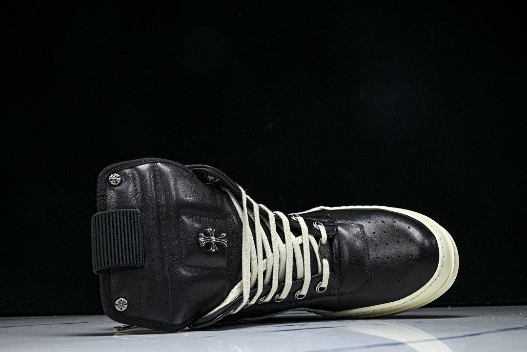 RO Sneakers